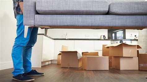 Do you want to start a moving company from scratch? How to Start a Moving Company
