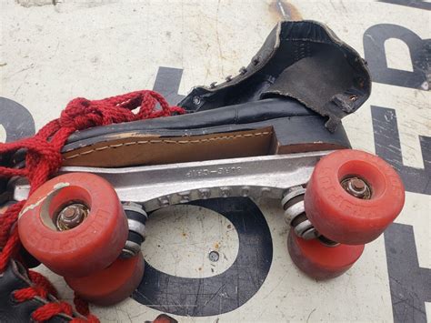 usa vintage red wing sure grip jogger riedell roller skates size 10 kryptos ebay