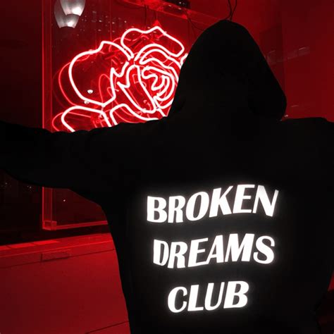 Grunge Red Aesthetic Neon Hoodie Broken Dreams Club Look Inspiração Para Fotos E Colagem Vintage