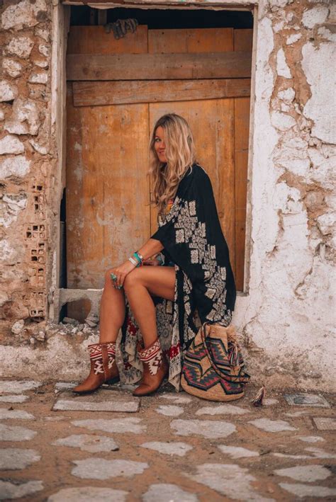 The ultimate boho style kimono you need to have this summer