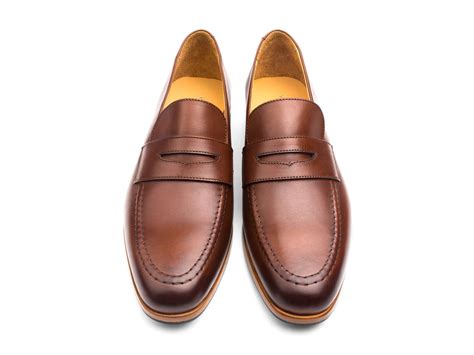 It might be a cliche, gentlemen, but this is important to be aware of putting the best foot forward. Maple Loafer | Dress shoes men, Comfortable mens dress ...