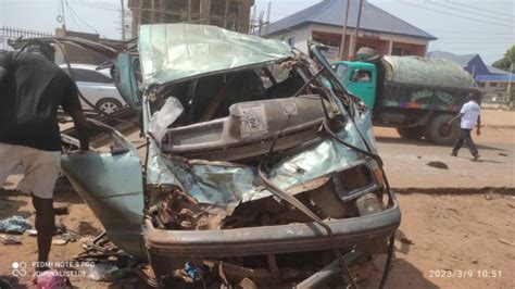 10 Feared Dead As Trailer Collides With Passenger Bus In Enugu