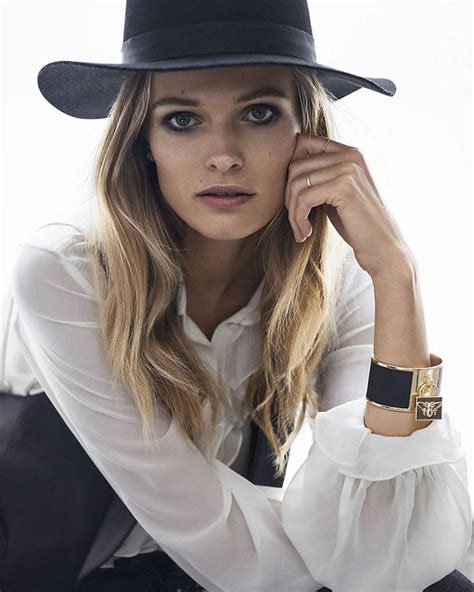 Top Lithuanian Edita Vilkeviciute Starring Express Luxe Capsule