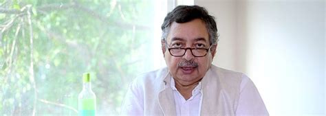 Vinod promised me a job on newsline, about to be given the green signal by doordarshan. जन गण मन की बात, एपिसोड 63: जीडीपी में गिरावट और हम होंगे ...