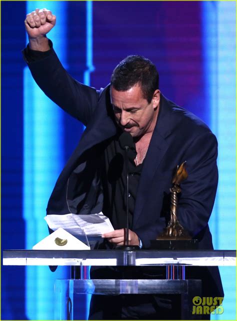 Hubie halloween now screaming on netflix. Adam Sandler Wins at Spirit Awards 2020, Gives One of the ...