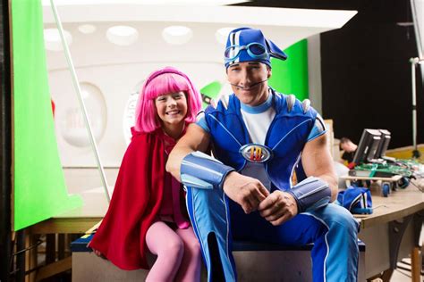 Lazy Town La Nueva Stephanie Taringa