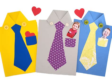 Or, you could unfold the top part of the shirt and attach the card or photo inside of the shirt. Father's Day Shirt and Tie Card | Our Kid Things