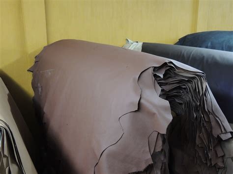 Piel Para Tapiceria Automotriz Y Mueble (cuero Para Tapizar - $ 2,200.