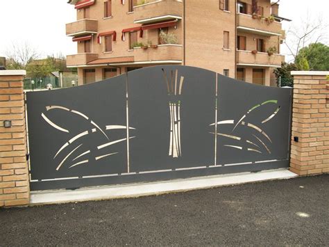 Esistono molti software tra cui adobe illustrator,corel draw, inkscape, autocad, archicad e tanti altri, scegli quello che fa la caso tuo. Più selezionato Disegni Laser Su Lamiere Per Cancelli ...