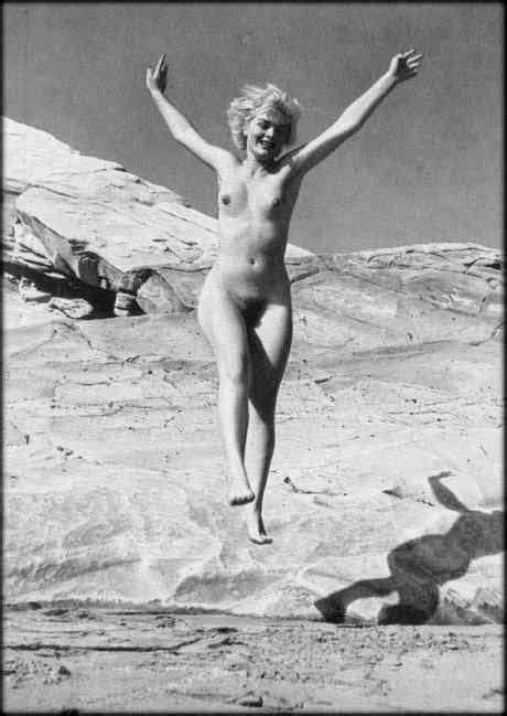 Marilyn Monroe Nude Naked Boobs Big Tits Pussy Vintage Celebrity