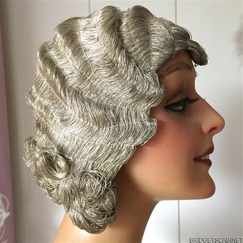 1920 Silver Metal Bullion Flapper Finger Wave Wig Cloche Mannequin
