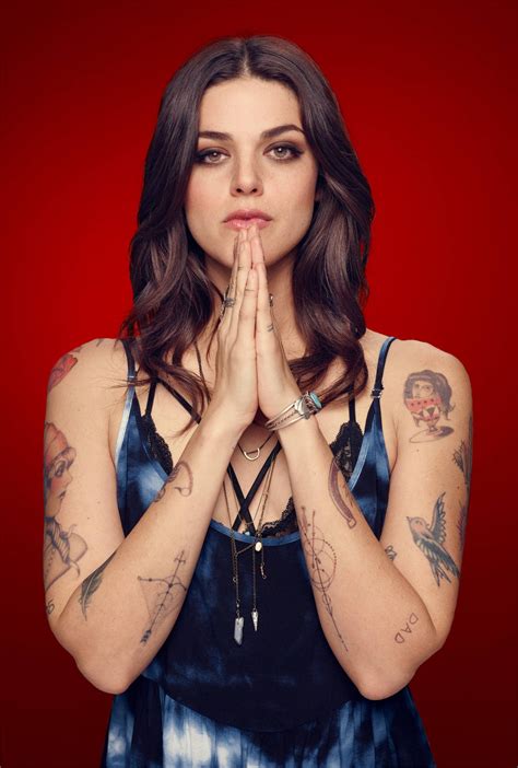 callie hernandez biography height and life story super stars bio