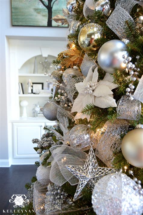 The person that finds it is guaranteed to receive great. 2015 Christmas Home Tour - Kelley Nan