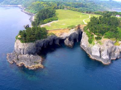 原作：手塚治虫 ★cast ブラックジャック：大塚明夫 ピノコ：水谷優子 ガガノフ：池田 勝 ミゲル：夏樹リオ アンドレイ：渡辺優子 ◆監督(兼作画監督)：瀬谷新二 美術監督：岡田和夫 テクニカルディレクター：高橋賢太郎 撮影監督：荒川浩介 ３dディレクター：那須信司 医学監修. もしも2ちゃんねる : もし費用無制限で家を建てるならどんな家 ...