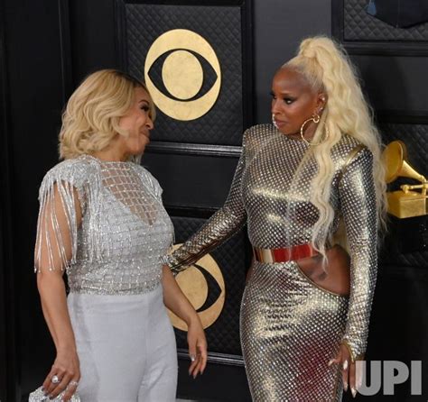 Photo Erica Campbell And Mary J Blige Attend The Th Grammy Awards