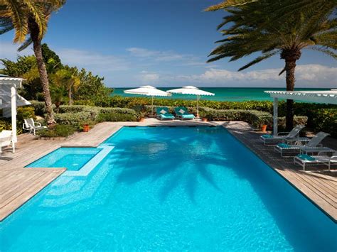 Use them in commercial designs under lifetime, perpetual & worldwide rights. Celebrity Homes: Beautiful Beach Houses | HGTV