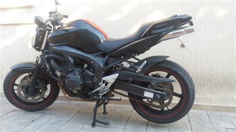 It is a relatively light motorcycle with top half fairing and around 72 hp/54 kilowatts. YAMAHA FZ 600 #18914EN | Cyprus Motorcycles