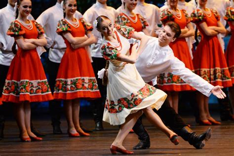 Russias 5 Greatest Folk Song And Dance Ensembles Russia Beyond