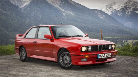 Looking for the best bmw e30 m3 wallpaper? BMW M3 E30 wallpaper - backiee