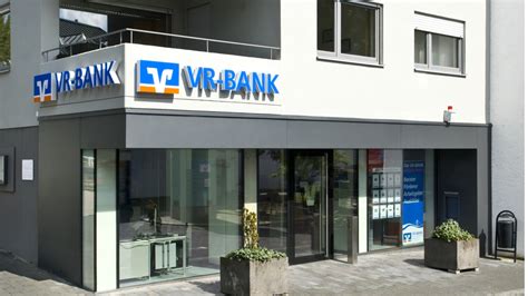 Wenn sie erfahrungen mit diesem unternehmen gesammelt haben, teilen sie diese hier mit anderen seitenbesuchern. VR Bank Rhein-Mosel eG, Geschäftsstelle Vallendar in ...