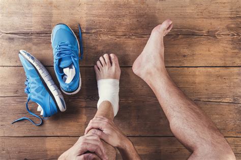 5 common sports injuries and how to prevent them