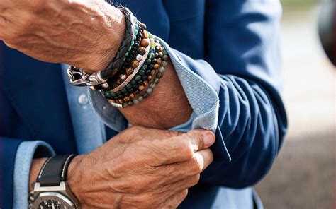 Your Guide To Mens Jewelry The Gentlemanual