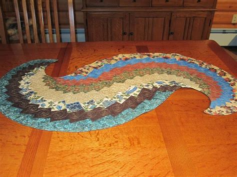 Spiral Table Runner Quilted Table Runners Table Runners Small Quilt