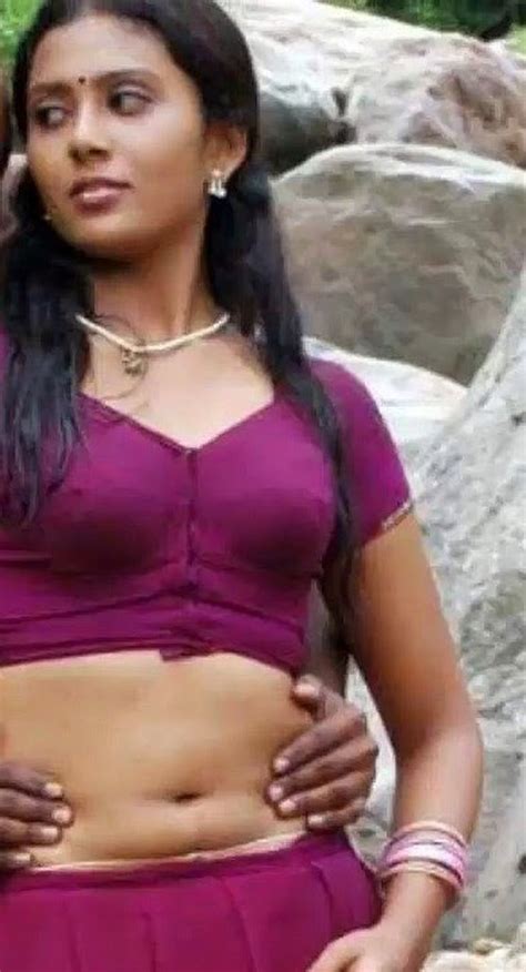 Pin By Priya Jyoti On Bhabhi In 2019 Indian Girls Sexy Saree Blouse