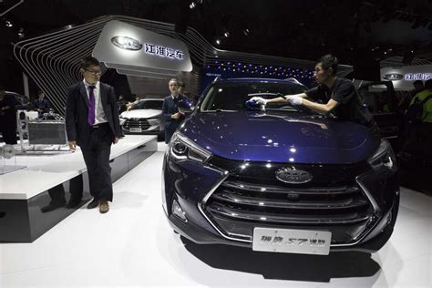 Most popular chinese car companies. China Auto Show