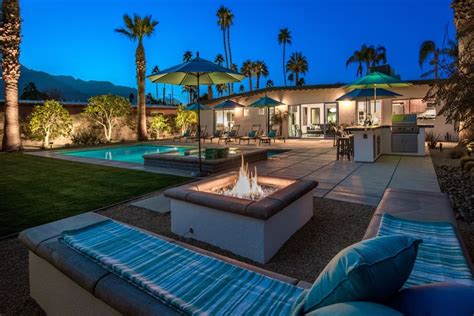 Iconic Palm Springs Poolside Palm Springs Vacation Rental Poolside