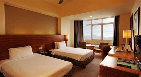 Estimated price for 1 night/2 adults. Resorts World Genting - Resort Hotel, Genting Highlands ...