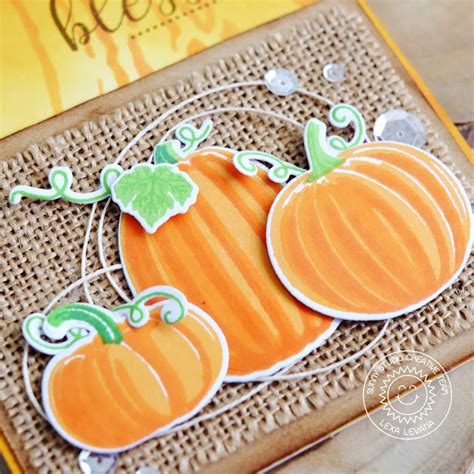 Sunny Studio Pretty Pumpkins Burlap Backed Pumpkin Card With Lexa