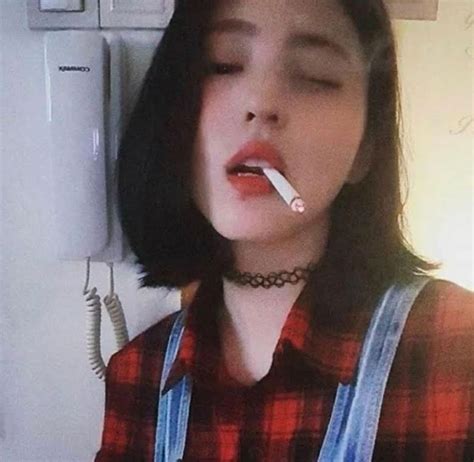 Han So Hee Is Going Viral For Her Pre Debut Aesthetic Here S What She Vrogue