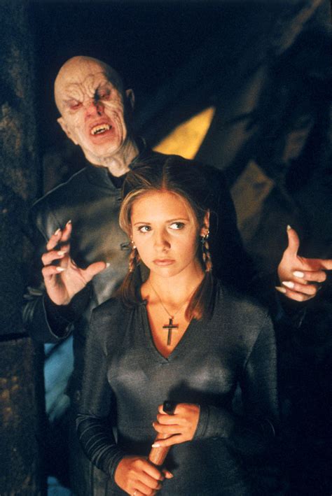 Buffy Contre Les Vampires Photo Sarah Michelle Gellar Mark Metcalf 161 Sur 262 Allociné