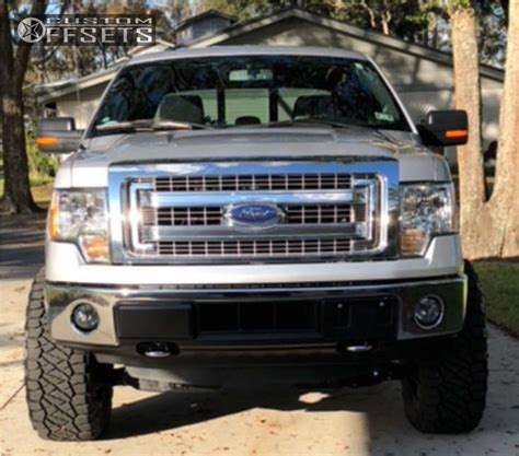 2014 Ford F 150 With 20x10 19 Hostile Sprocket And 35125r20 Nitto