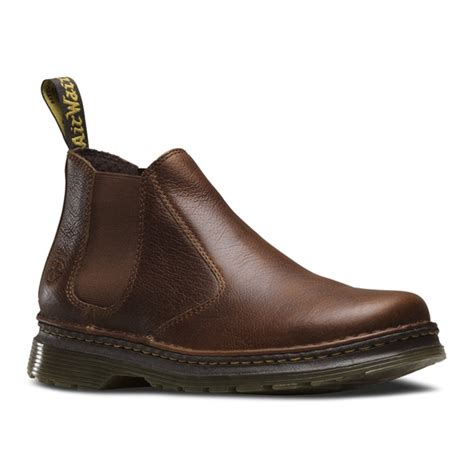Easily among the most fluid mainstays of men's footwear, the chelsea boot has enjoyed a renewed ubiquity seen in its integration into the latest. Dr Martens Mens 'Conrad' Dark Brown Chelsea Boots 14803201 ...