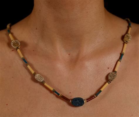 Oud Egyptisch Necklace With Heart Scarab Amulets Catawiki