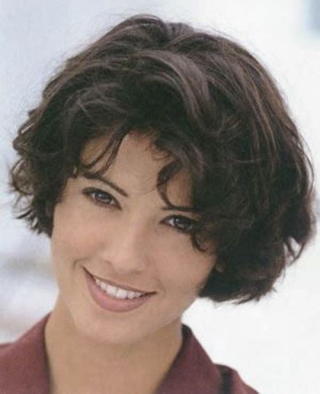 Short Hairstyles For Curly Fine Hair