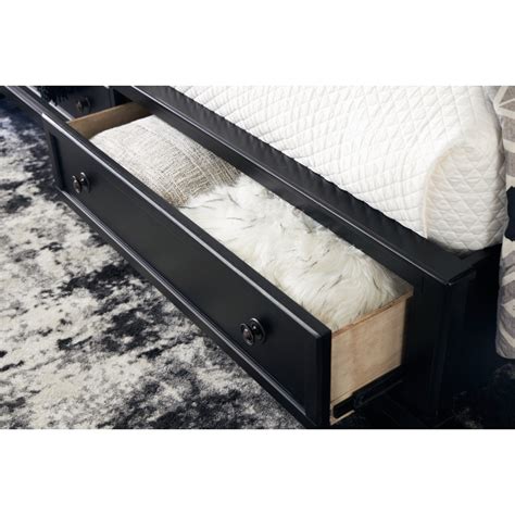 Chylanta Queen Sleigh Storage Bed B739b6 By Signature Design By Ashley At Old Brick Furniture