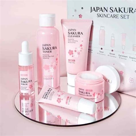 laikou japan sakura skincare set 5pcs