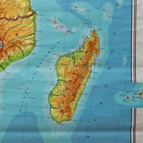 Vintage Rollable Map Middle And South Africa Wall Chart For Sale At 1stdibs