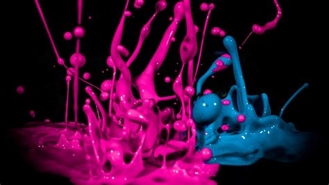 Download Wallpaper 1366x768 Paint Splashes Drops Liquid Macro