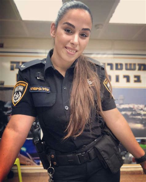 Pin By Tabitha Lucero On Israeli Police Girls Idf Women Military Girl Female Cop