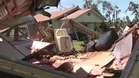 Easter Sunday Tornado Outbreak Blamed For 14 Deaths In Mississippi