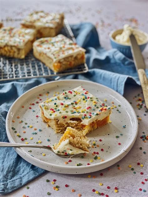 Check spelling or type a new query. Konfetti Kuchen - Funfetti Cake für jede Party - Fashion ...