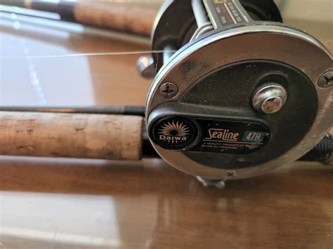 2 Diawa 8ft Downrigger T Rolling Rods With 2 Sealine H Reels VGC