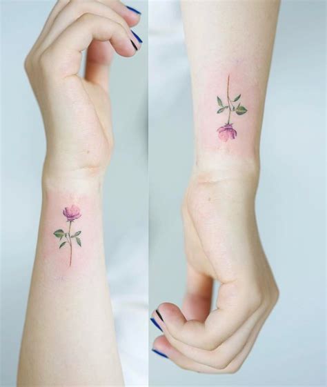 Pin By Demi Che On Tattoos Wrist Tattoos Tattoos Tiny Flower Tattoos