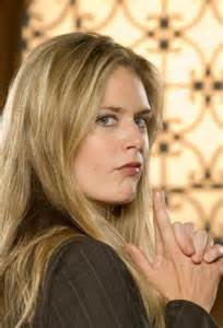 Maggie Lawson As Juliet O Hara From Usa S Psych Maggie Lawson Psych Shawn And Gus