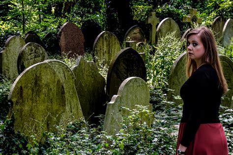 Haunted Highgate Cemetery Vampires And Ghosts In London