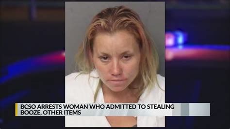 Woman Accused Of Shoplifting Nearly 1000 Worth Of Goods From Albertsons Youtube